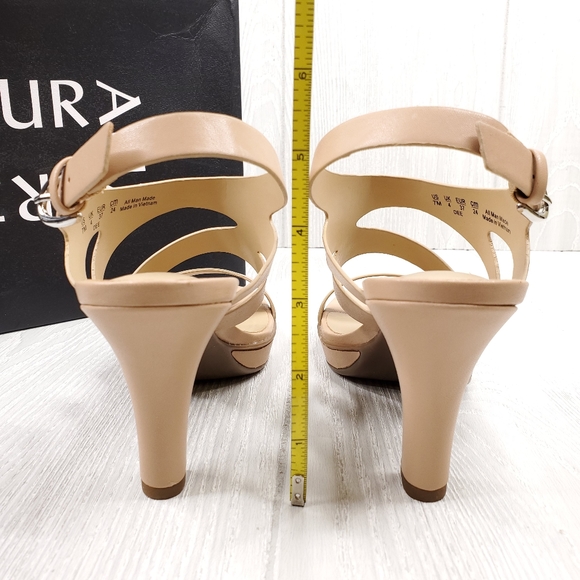 Naturalizer Dee Bamboo Tan Strappy Sandals - Picture 5 of 8